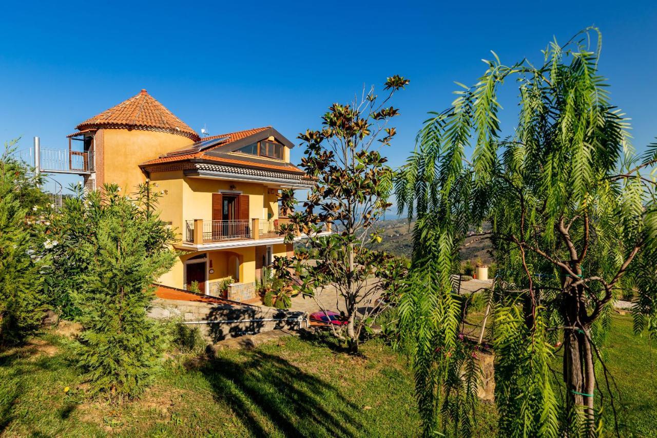 Casa Vacanza Villa Aurora Laureana Cilento Exterior photo