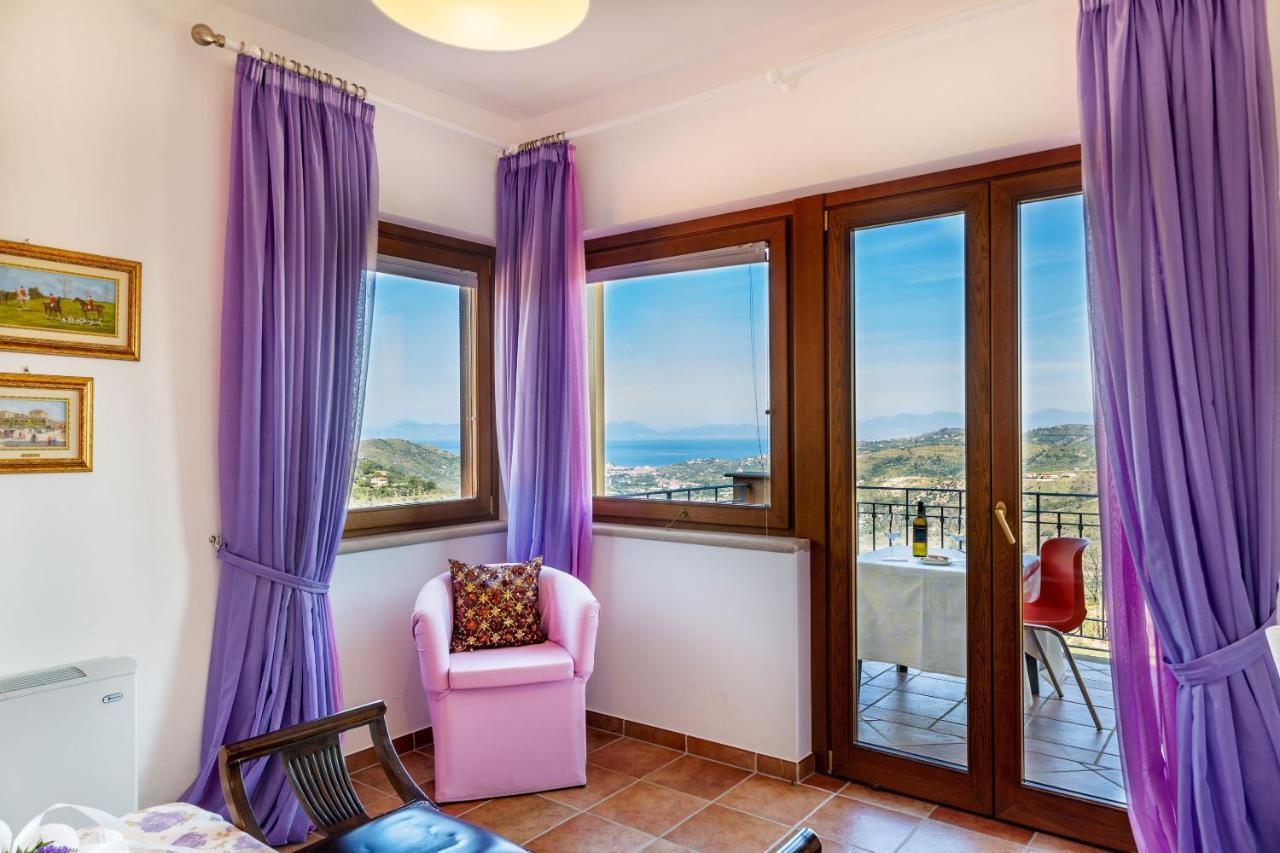 Casa Vacanza Villa Aurora Laureana Cilento Exterior photo